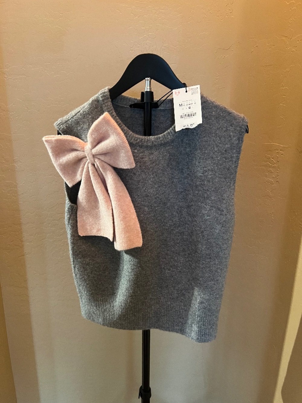 Zara pink bow sweater